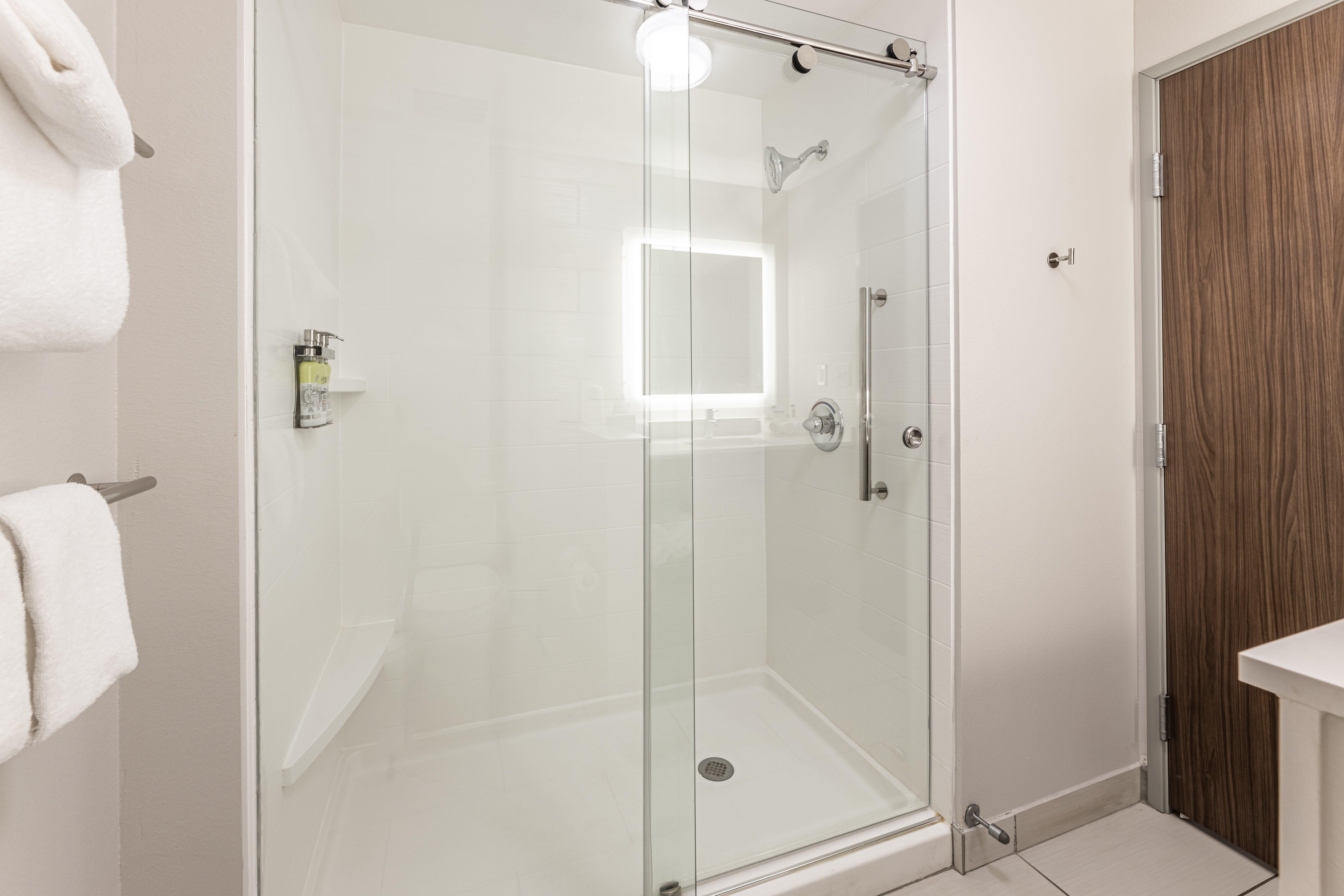 Holiday Inn Express & Suites - Rantoul By Ihg Exteriör bild