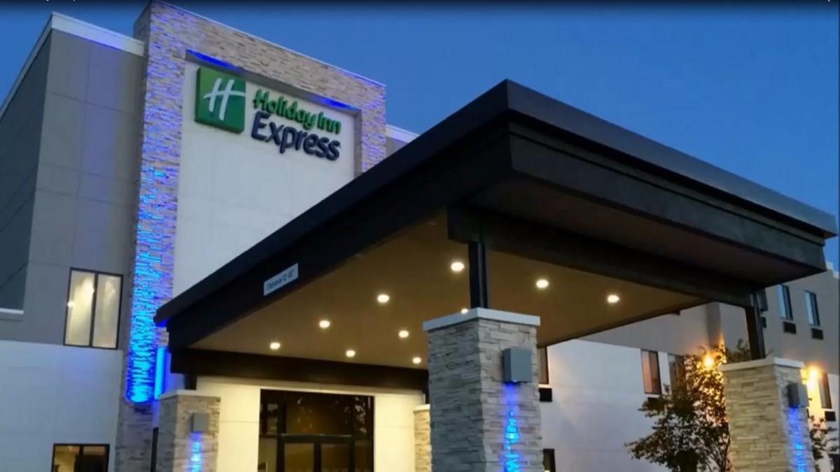 Holiday Inn Express & Suites - Rantoul By Ihg Exteriör bild