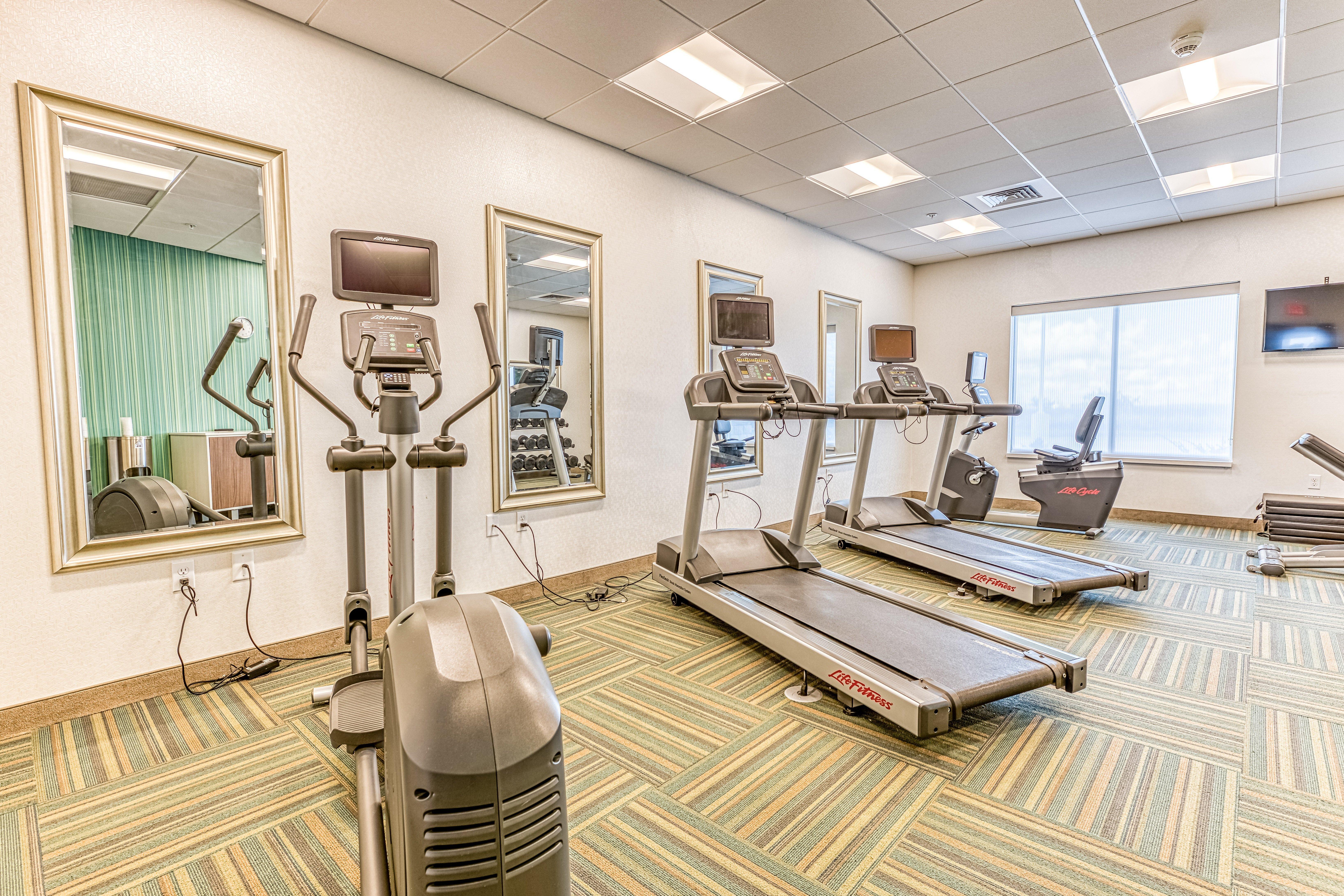 Holiday Inn Express & Suites - Rantoul By Ihg Exteriör bild