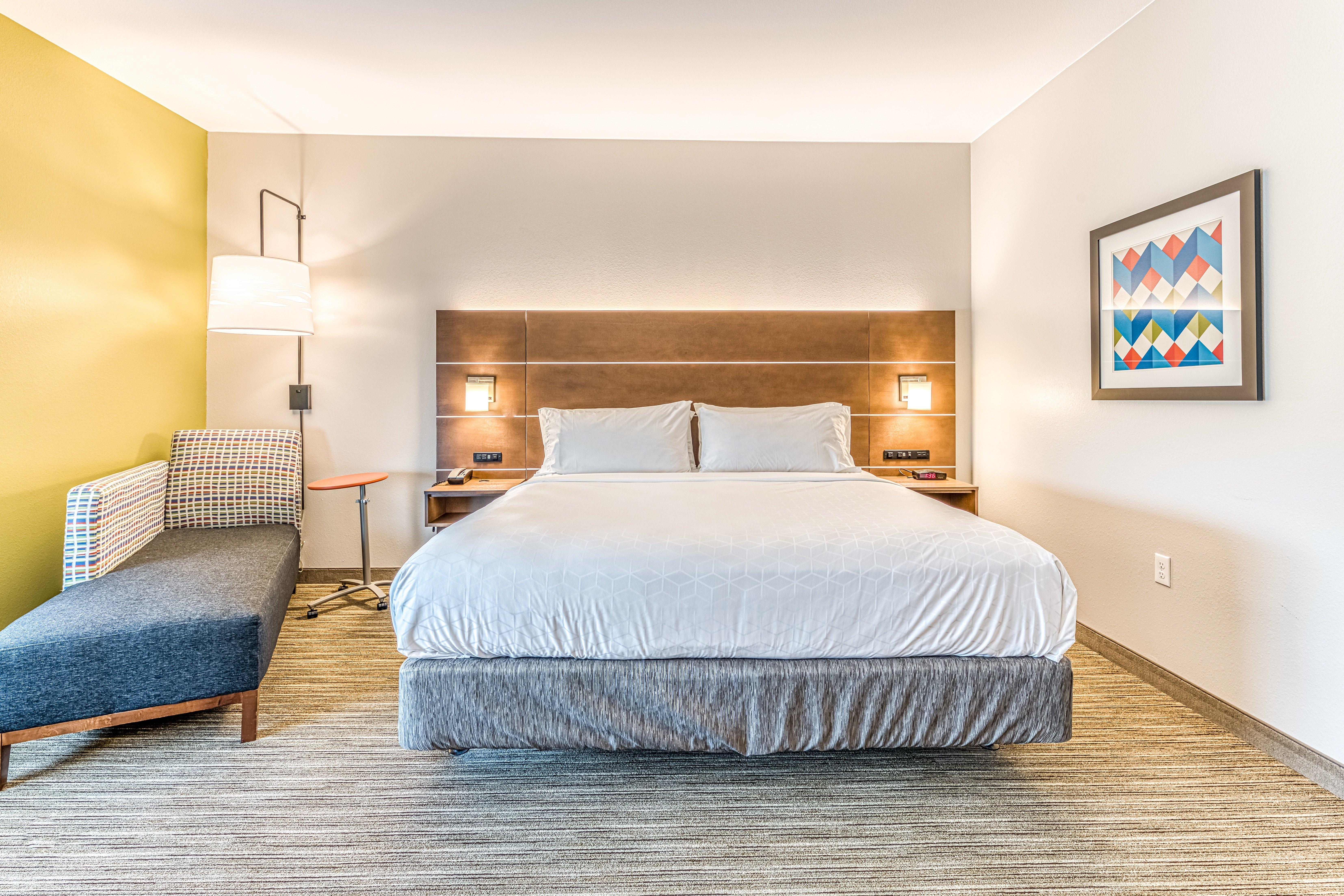Holiday Inn Express & Suites - Rantoul By Ihg Exteriör bild